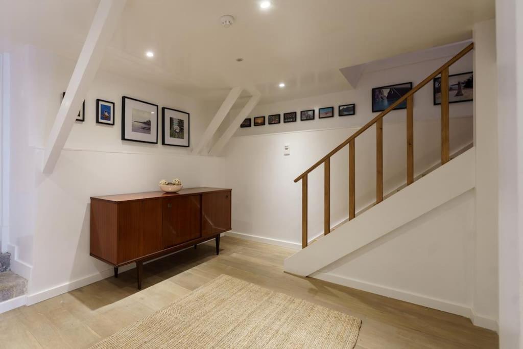 Charm With Patio Apartment