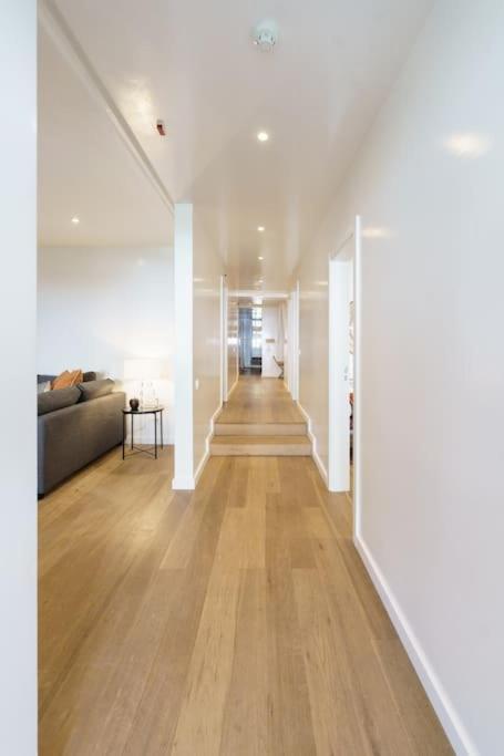 Charm With Patio Apartment *