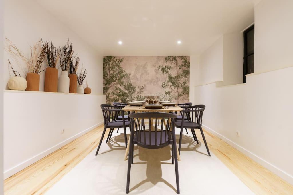 Apartment Charm With Patio Lisbon