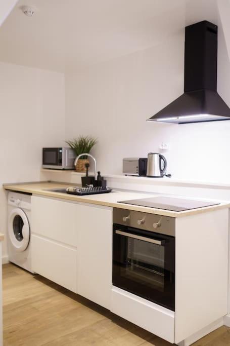 Apartment Charm With Patio